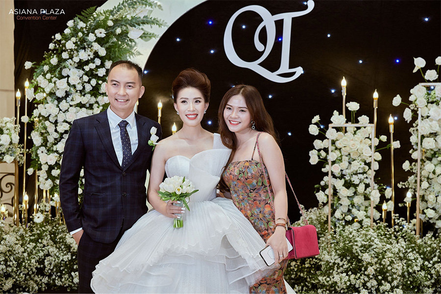 cau-moi-dam-cuoi-anh-chi-em-ho-hang-nguoi-than