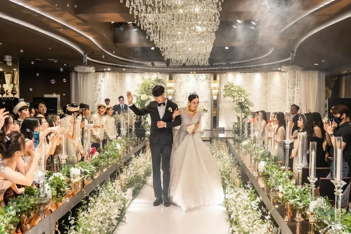 XU HƯỚNG CƯỚI 2026: 5 Chủ Đề PHÙ HỢP Giúp Đám Cưới Của Bạn Trở Nên Độc Đáo