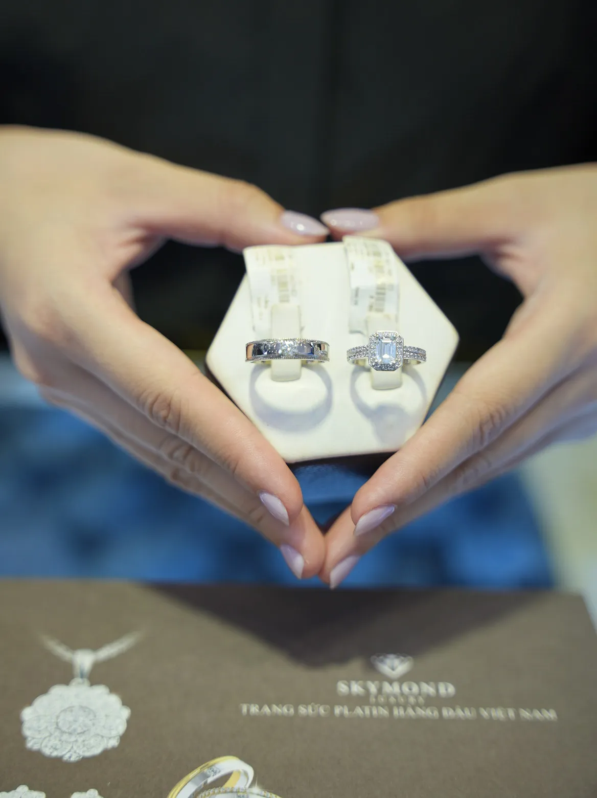 Nhẫn cưới kim cương GIA: Tại sao chứng chỉ này là "tấm vé bảo hiểm"?